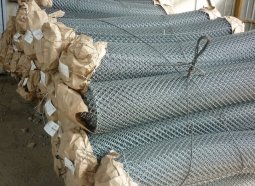 Сетка рабица d=1,2 мм, ячейка 20x20 мм, 1,5х10,0 м светлая